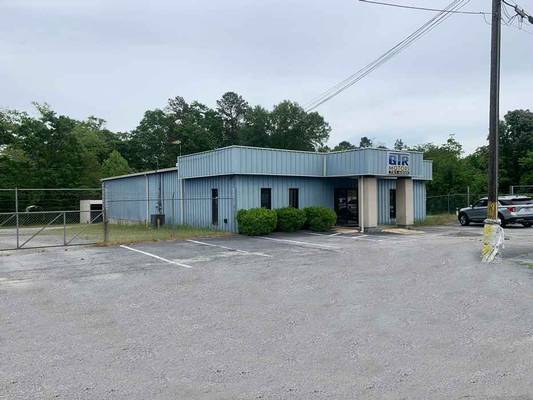 6044 Hawkinsville Road