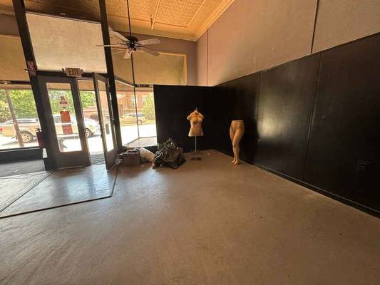 115 Jefferson Avenue, Eatonton, GA 31024 - Photo 2