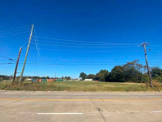 6 Parcels on Seventh Street - 1155 Seventh Street